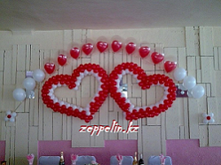 сердце из воздушных шаров на свадьбу